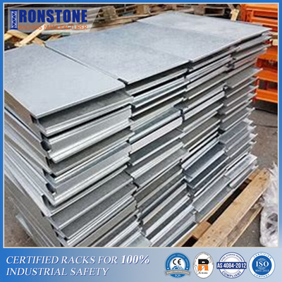 Solid Steel Panels Of Industrial Pallet Racking Storage Systems Accessories